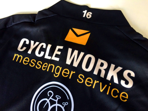 サイクルワークスオリジナルサイクルジャージ黒1